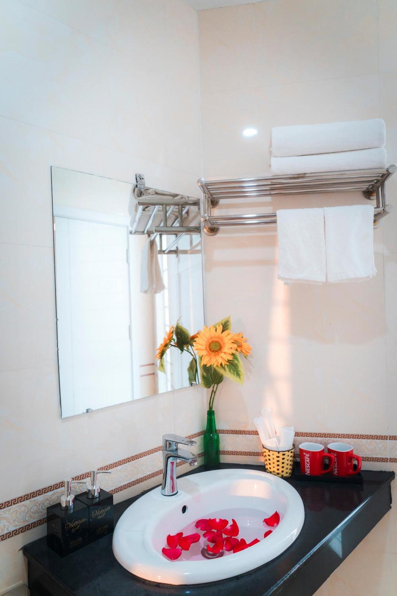 Victoria Hotel Me Tri Hà Nội Ngoại thất bức ảnh